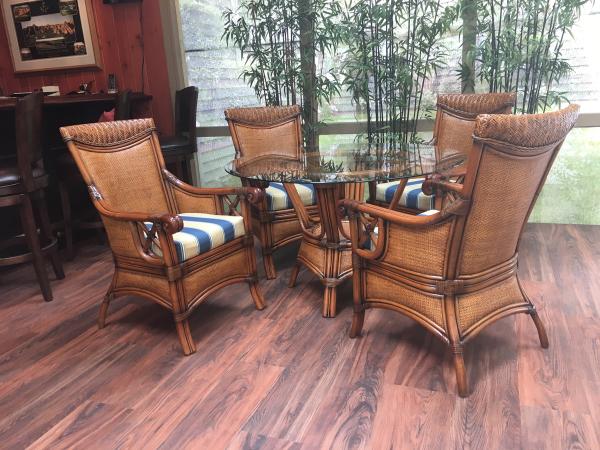 Pacifica Dining Set