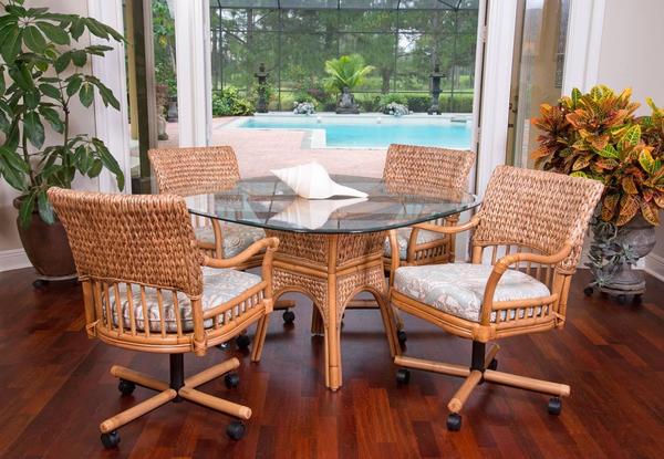 Key Largo Swivel Dining Set