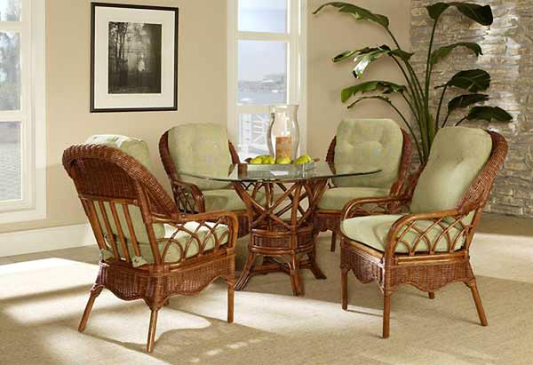 EASTWIND 5 PC DINING SET BY CLASSIC RATTAN