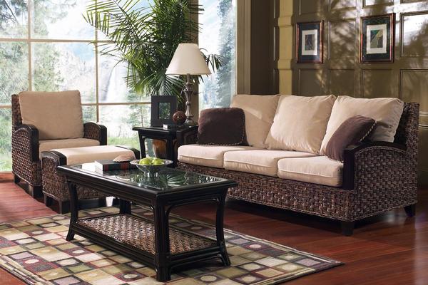 LIVING ROOM SETS