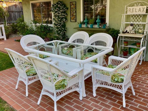 Cape Charles Patio Dining Set