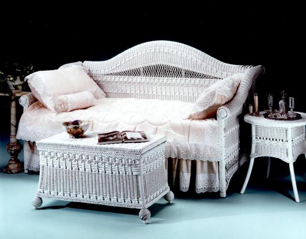 Classic Daybed