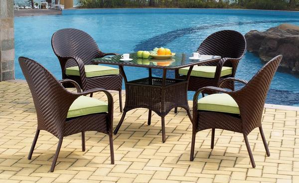 Bahia Outdoor Dining Set