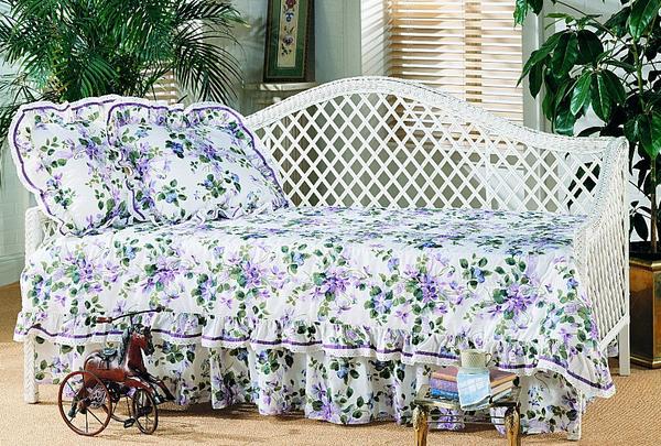 Trellis Daybed