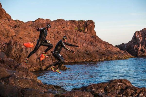 Head swim run wetsuit competition