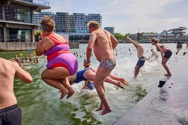 Swimmable cities