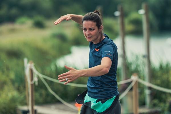 Keri-anne Payne demonstrating swim technique