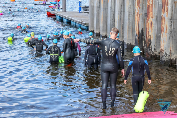 GO SWIM LOCH LOMOND