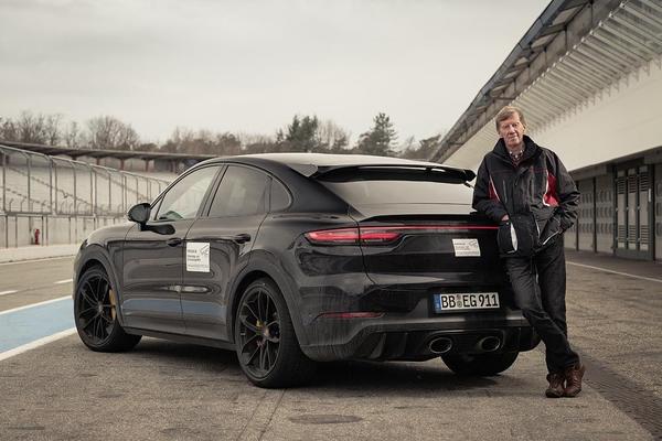 Porsche Ultra-Cayenne