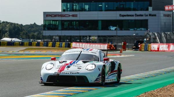 Porsche on Track