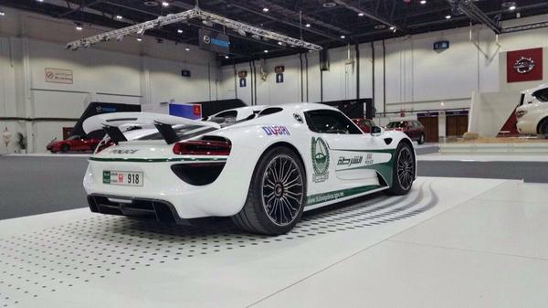 Porsche Dubai 918 Police car