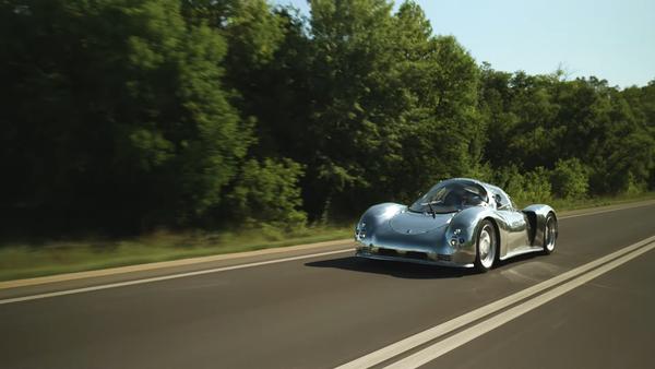 RÜNGE R2