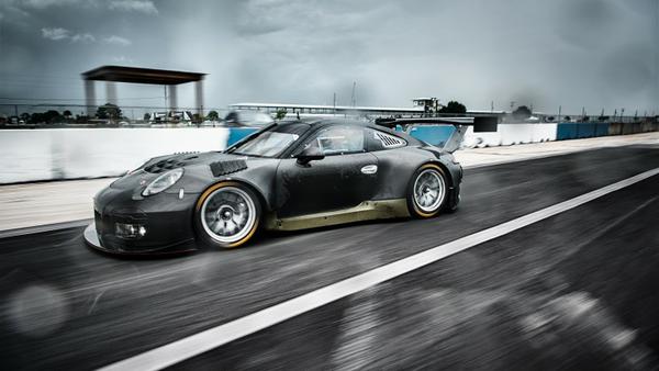 911  GT3 R wallpaper
