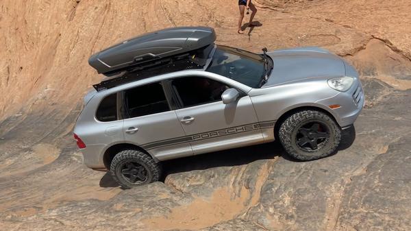 Porsche on Hell's Gate MOAB