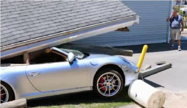 Porsche crushed at carwash