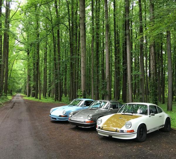 R gruppe back date