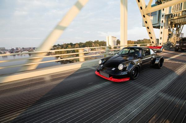 D-Zug Porsche 930