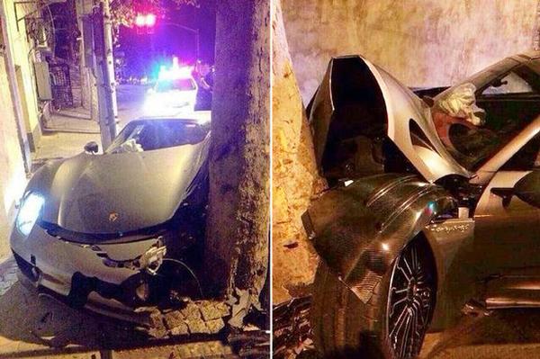 porsche 918 crashed in China