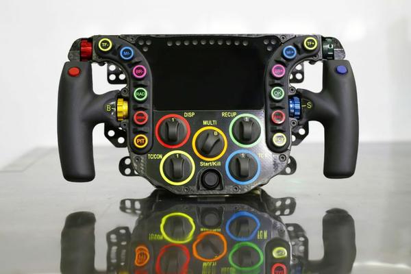 Porche 919 Steering wheel