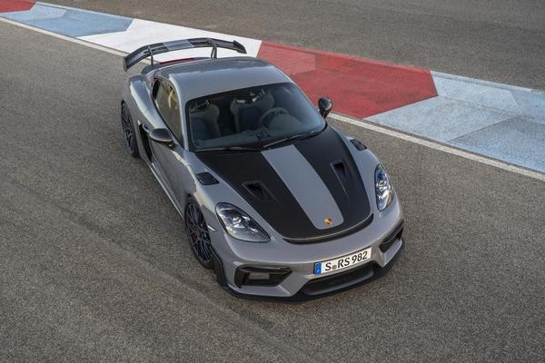 Cayman GT4 RS