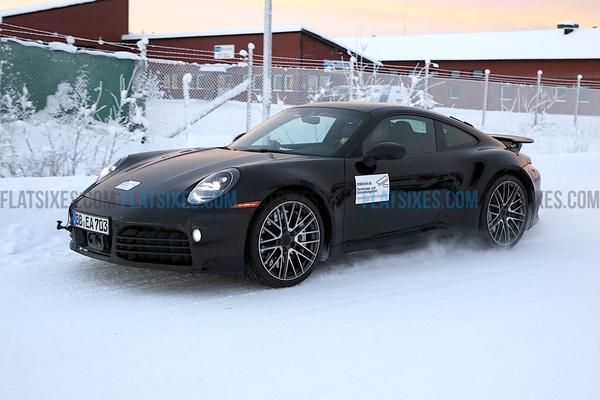 Spy Photo 992.2 Porsche 911 Turbo