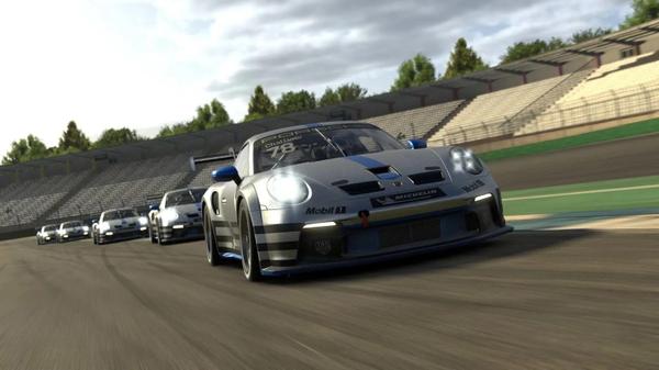 Porsche GT3 in iRacing Game