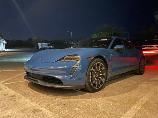 Porsche Taycan