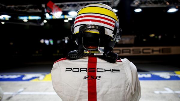 YOUR FAVORITE PORSCHE DRIVERS TELL THE STORY BEHIND THEIR HELMET DESIGNS
