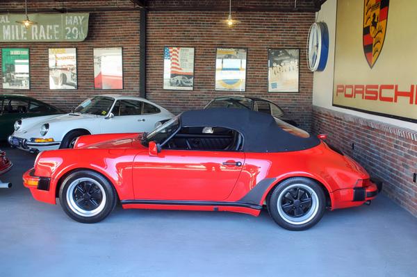 Porsche 930 speedster