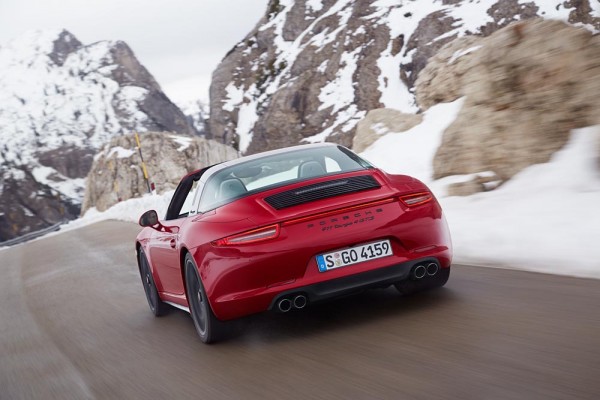 Porsche Targa 4 GTS unveiled