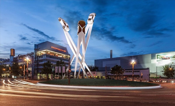 porsche sculpture porscheplatz