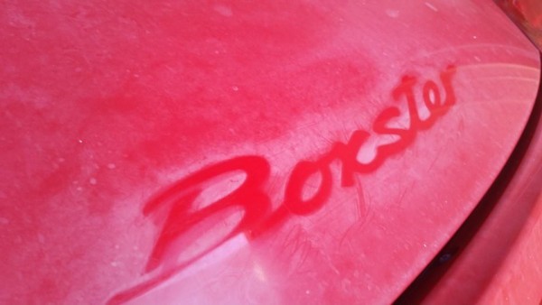 Porsche Boxster insignia delete