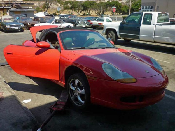Boxster on a floor jack