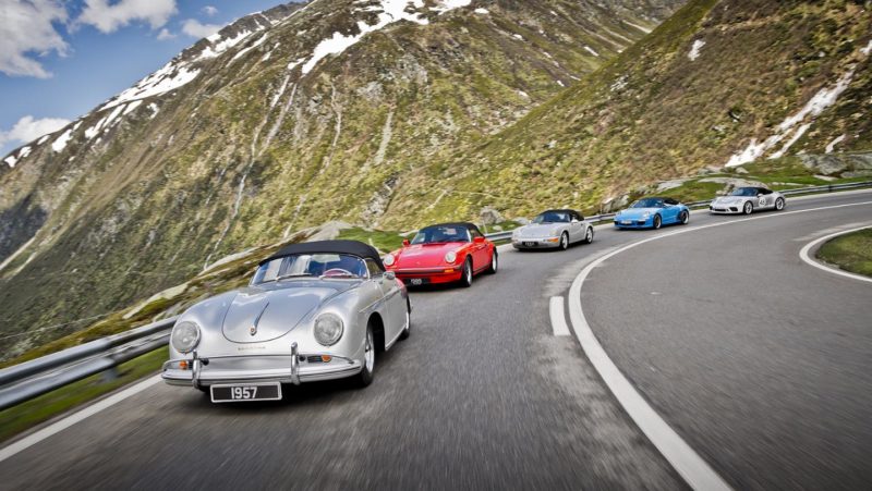 Porsche Speedsters at Gotthard Pass
