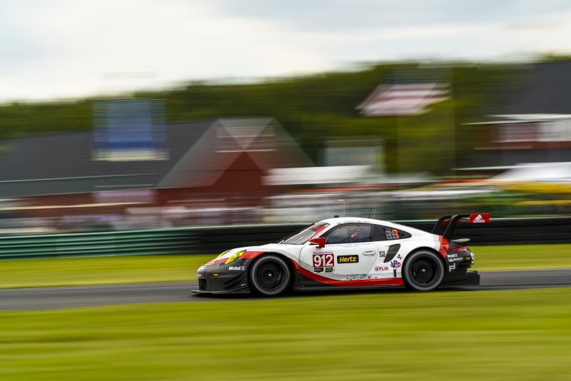 Porsche 911 RSR #912 at VIR