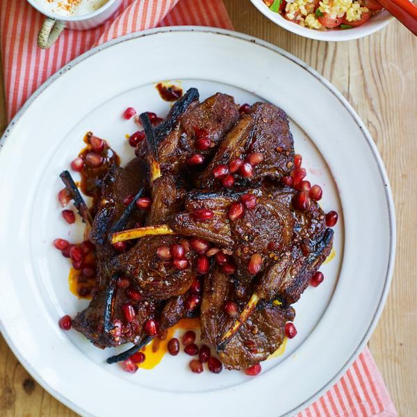 lamb & pomegranate sauce