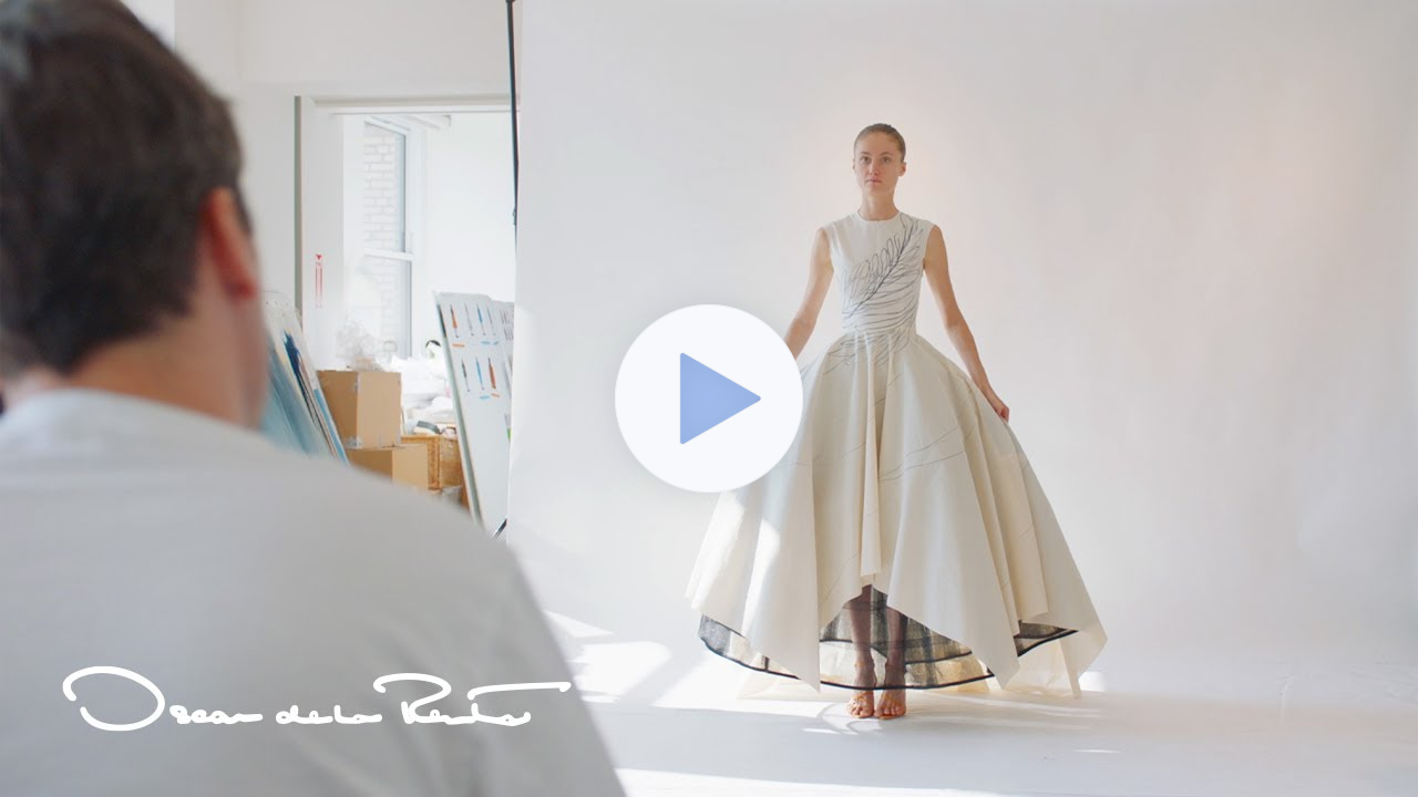 A Sense of Beauty - A Documentary Film by Oscar de la Renta