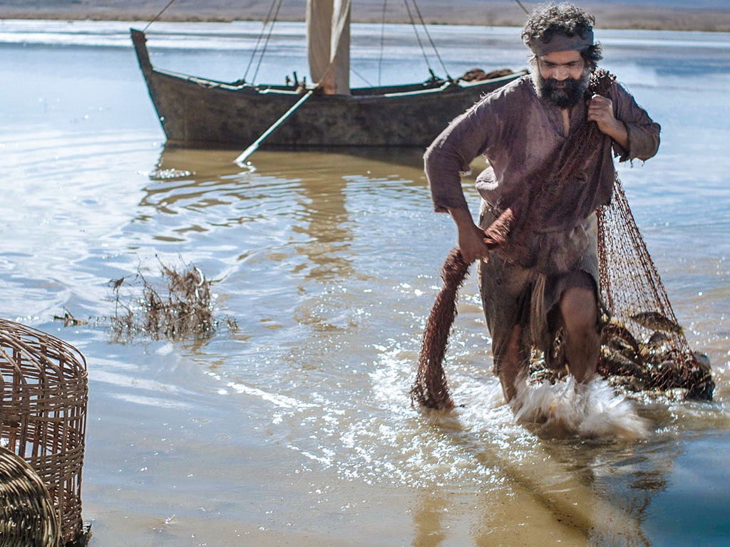 Disciple fisherman - freebibleimages