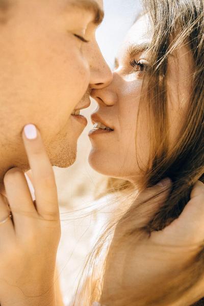 Photo by Nataliya Vaitkevich: https://www.pexels.com/photo/a-couple-in-a-kissing-mode-4942805/