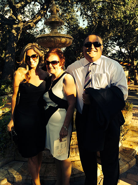 With my mom and brother in beautiful Texas!