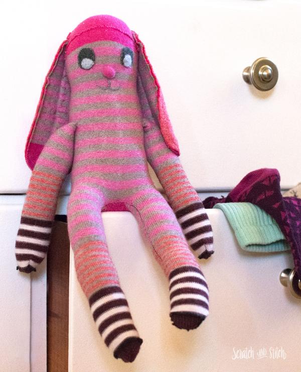 DIY Sock Bunnies