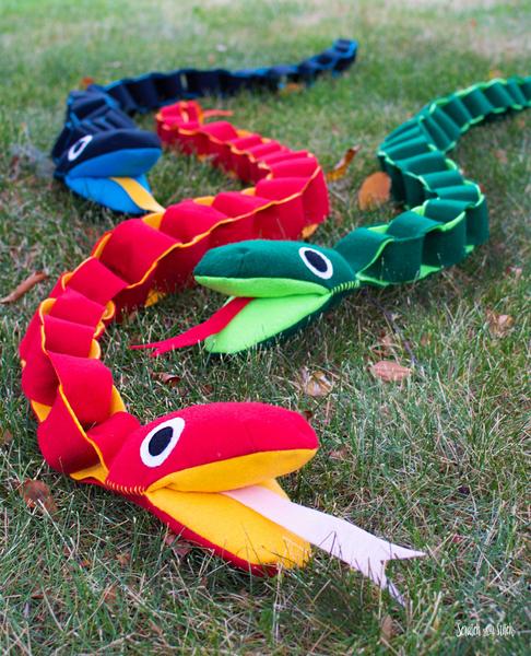 Felt Chain Snake Sewing Pattern