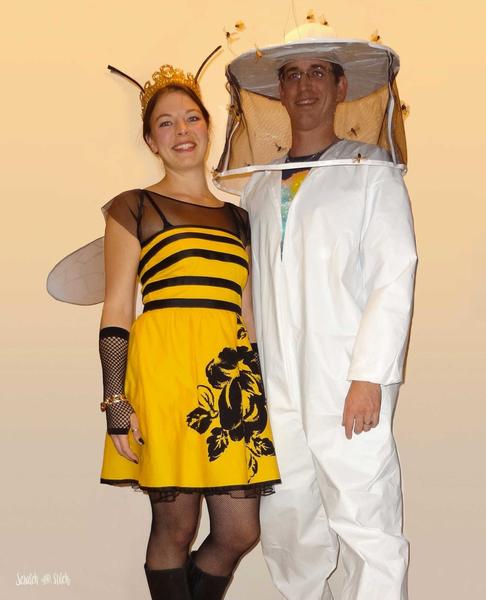 DIY COUPLES COSTUMES