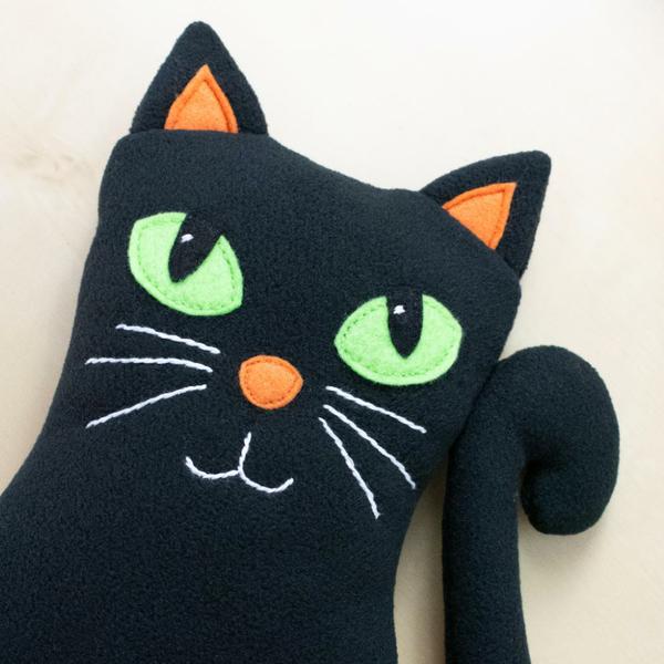 Free Plush Cat Sewing Pattern