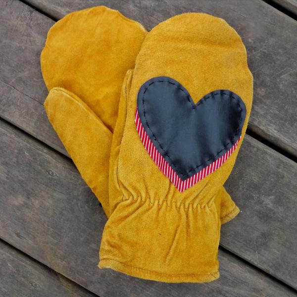 Upcycled Mittens