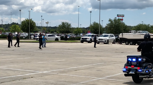 [UPDATED w/ VIDEO] Reports of an Active Shooter and Car Driving Through Target in Hammond, LA