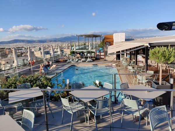 Roof top swimming pool.  