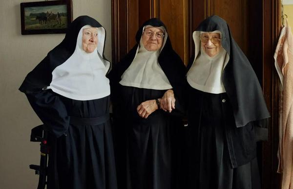 3 Nuns