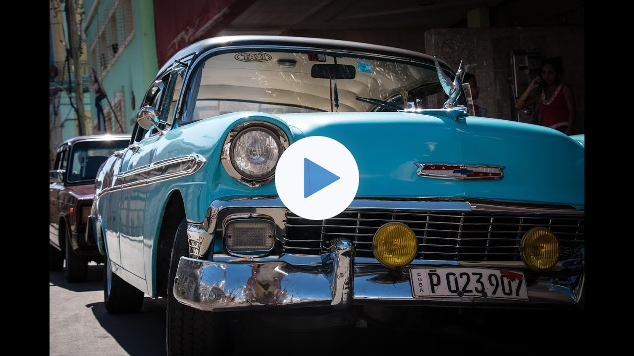 How to paint an old car in Watercolor and Gouache