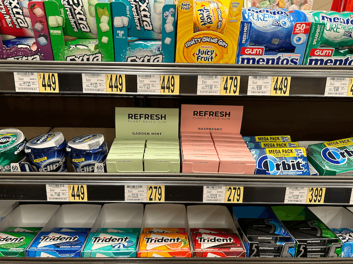 Image of grocery store gum shelf